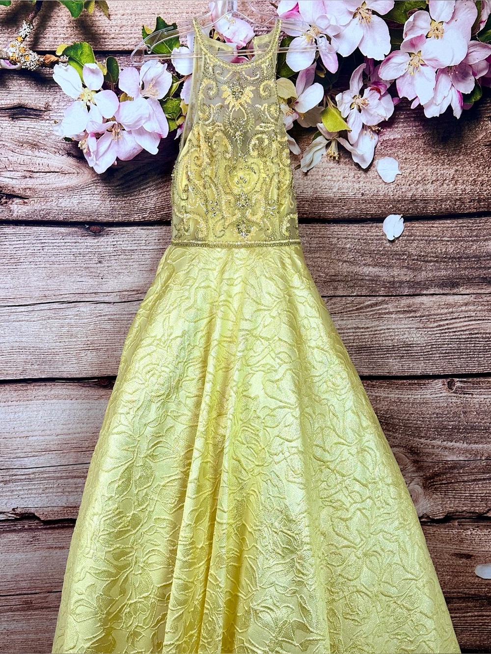 Women’s Handmade Ball Gown Embroidered Sequins Gold Floral Long Dress Gown
